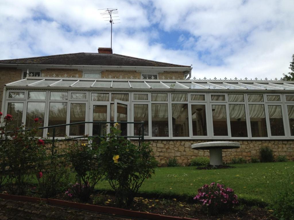 Millhouse Hotel And Riverside Restaurant Sharnbrook Exterior foto